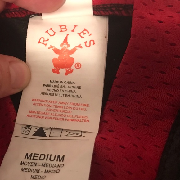 Halloween Costume Top Cheerleader Slasher Victim - Picture 5 of 10